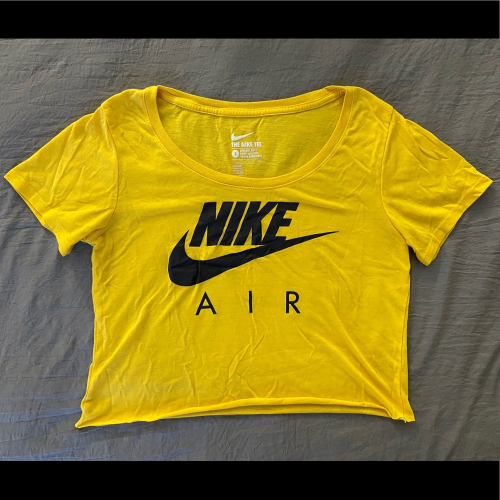 Nike - Cropped Tee Shirt